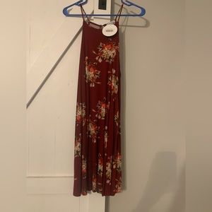 Sleeveless floral burgundy dress
